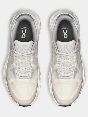 On Running Cloudtilt Remix Alloy Ivory Sneakers NIB Women’s Size 7